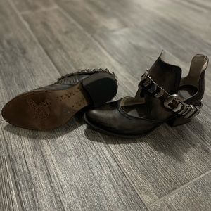 Freebird Blade Booties